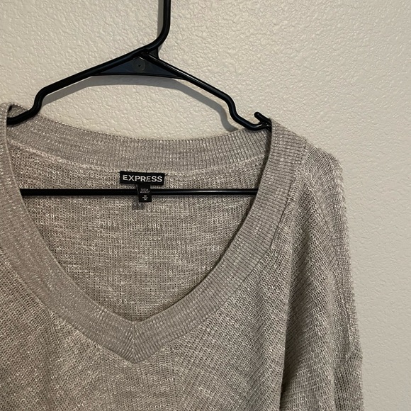 Express Sweater - Picture 2 of 3